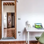 アパート Hostly-maison L'arancio-large House Near The Tower *
