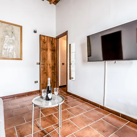 Hostly-maison L'arancio-large House Near The Tower Daire Pisa