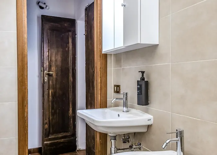 Apartment Hostly-maison L'arancio-large House Near The Tower *