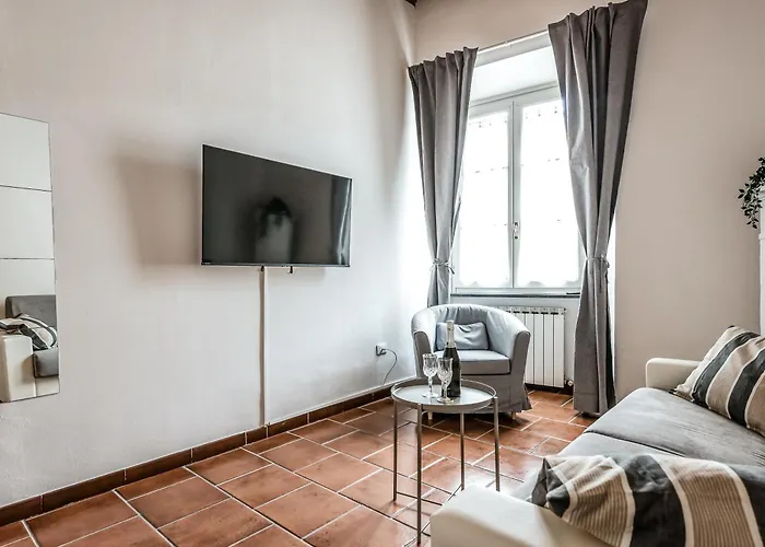 Hostly-maison L'arancio-large House Near The Tower *