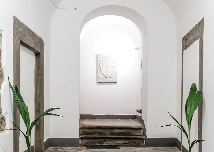 Hostly-maison L'arancio-large House Near The Tower *