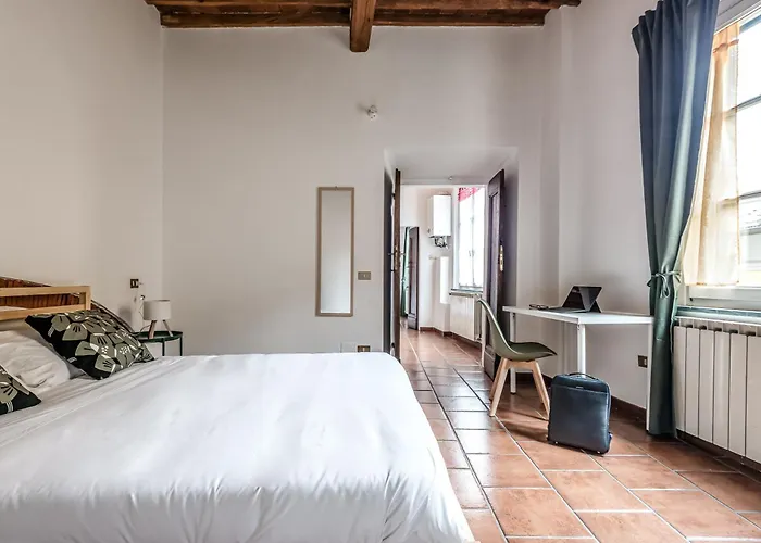 Hostly-maison L'arancio-large House Near The Tower *